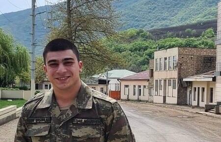 İlqar Mirzəyevin oğlu hərbi xidmətə yola düşür