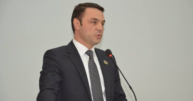 Milli Məclis polisi döyən deputatla bağlı Baş prokurorun təqdimatını müzakirə edəcək