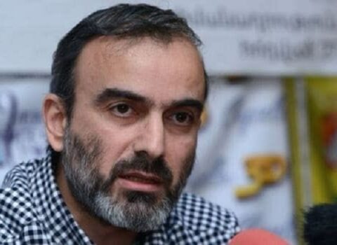 Jirayr Sefilyan: “Fransa bizə kömək etməyə hazırdır, ancaq rus çəkməsinin altından çıxmalıyıq”