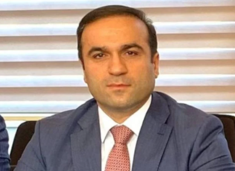 Ekologiya və Təbii Sərvətlər Nazirliyinin əməkdaşı özünə bahalı maşın aldı — FOTO