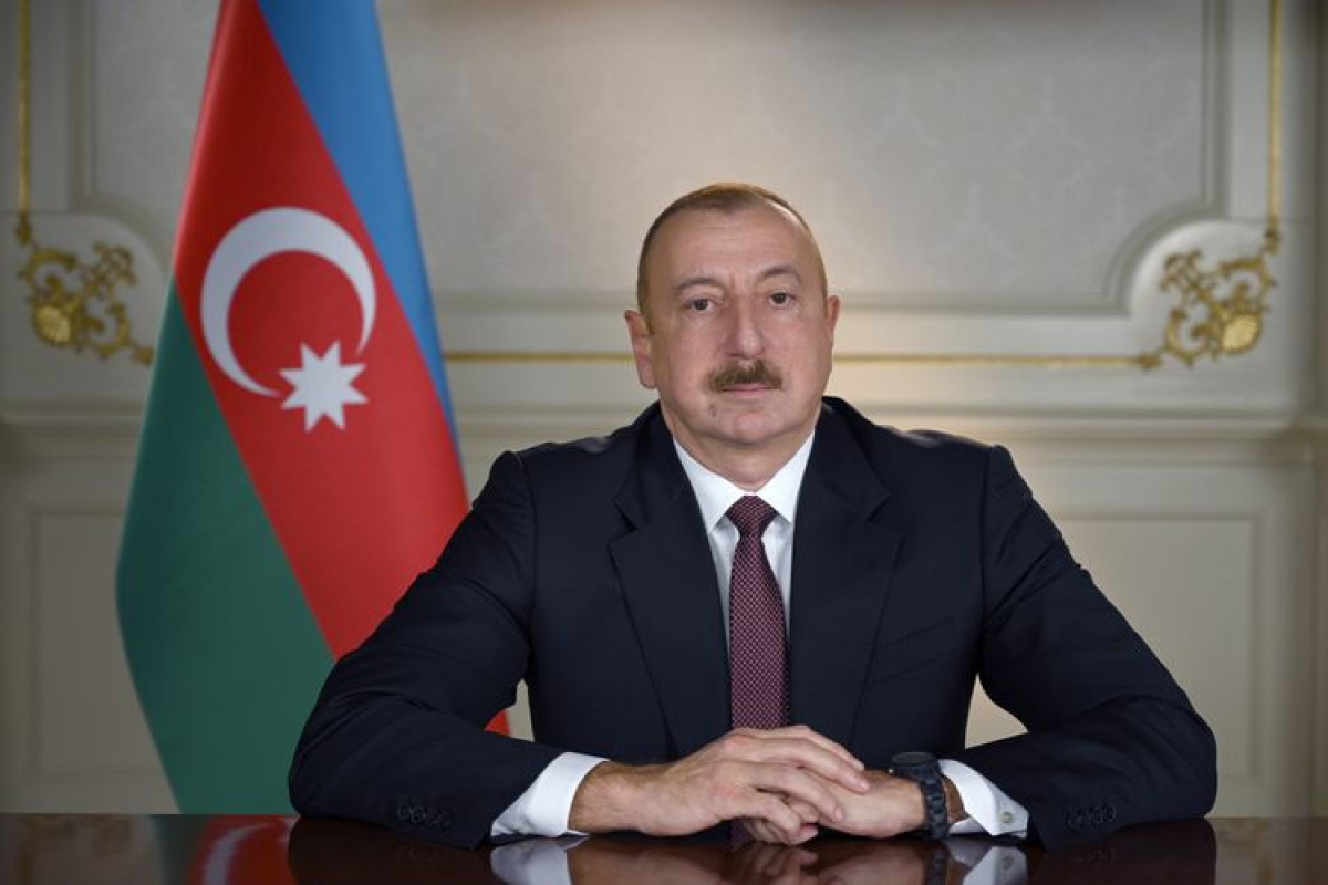 Prezidentdən Heydər Əliyevlə bağlı PAYLAŞIM - FOTO