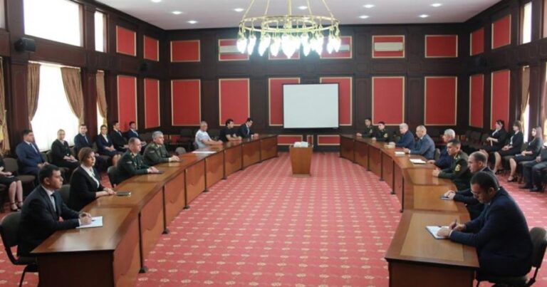 Naxçıvan şəhərində “Füzulinin azad olunmasına görə” medalları təqdim edildi Naxçıvan şəhərində “Füzulinin azad olunmasına görə” medalları təqdim edildi