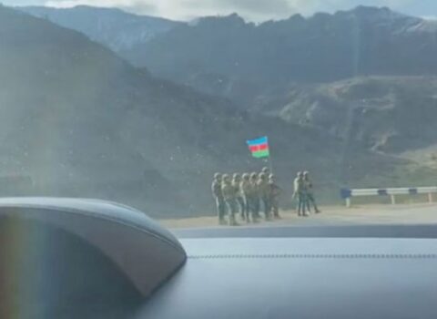 Avanesyan: “Gorus-Qafan yolu ilə bağlı üçtərəfli danışıqlar gedir”
