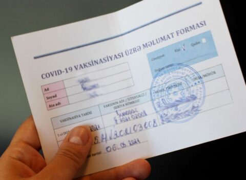 Vətəndaşların NƏZƏRİNƏ: COVID-19 pasportu olmayanlara daha bir QADAĞA