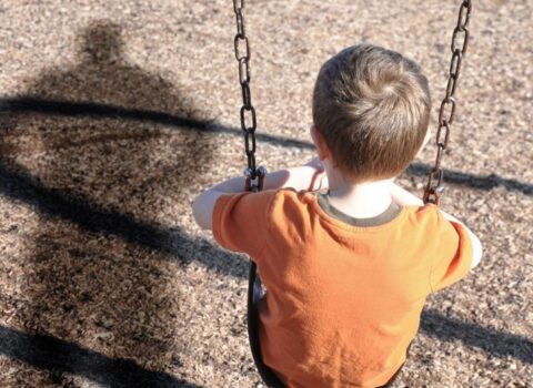 Azərbaycanda  oğurluq edən şəxs hadisənin şahidi olan azyaşlını oğurlamaq istədi – FOTO