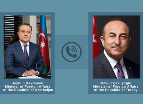 Azərbaycan və Türkiyənin XİN başçıları regiondakı vəziyyəti müzakirə etdi