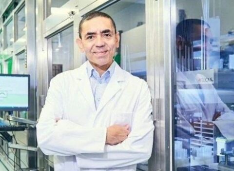 Uğur Şahindən xərçənglə bağlı MÜJDƏ: “2026-cı ildən etibarən xəstələrə təqdim edəcəyik”