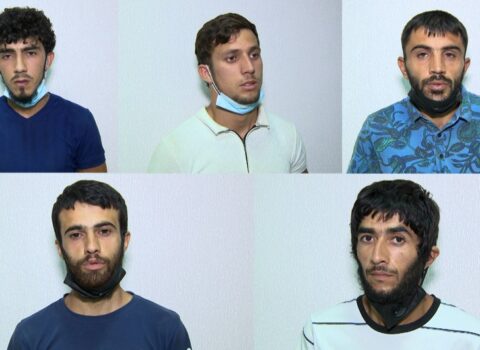 Bakıda tiryəkxana aşkar edildi: 5 nəfər saxlanıldı
