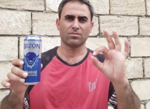 Dünən “Bizon”un içindən şüşə çıxdığını dedi, bu gün təriflədi – FOTO