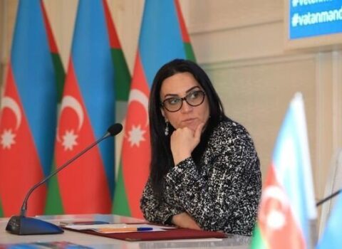 Raquf Orucovun xanımından ETİRAZ: Bu qədər qırğından sonra erməni gəlib Bakıda necə gəzə bilər?!