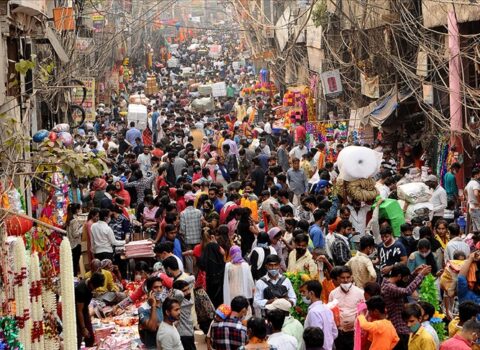BMT: “Hindistan əhalisinin sayına görə Çini keçəcək”