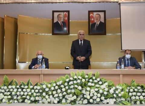 YAP Xətai rayon təşkilatında qəbul imtahanlarında yüksək bal toplayan gənclərlə görüş keçirildi