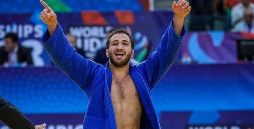 Böyük Dəbilqə: Hidayət Heydərov qızıl, Rüstəm Orucov bürünc medal qazandı