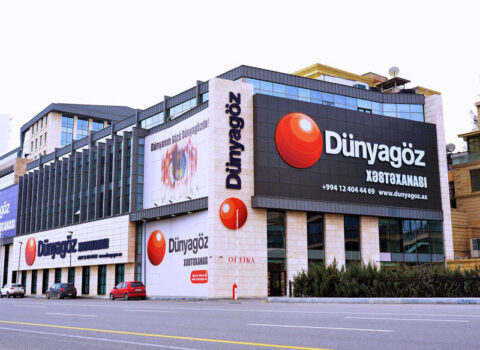 “Çəplik düzəlməyib, görmə qabiliyyətim də zəifləyib” – “DünyaGöz” klinikasından ŞİKAYƏT