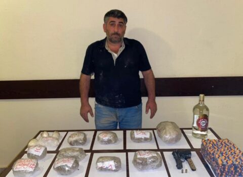 İrandan Azərbaycana keçmək istəyən narkotacir saxlanıldı, silah-sursat götürüldü