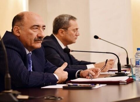 “12 milyon onların burada yaşamasına sərf olunub” – Sultanov Əbülfəs Qarayevin ifadə verməsini İSTƏDİ