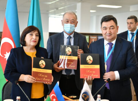 Qazaxıstanda Nizami Gəncəvi ilə bağlı təqdimat olub – FOTO