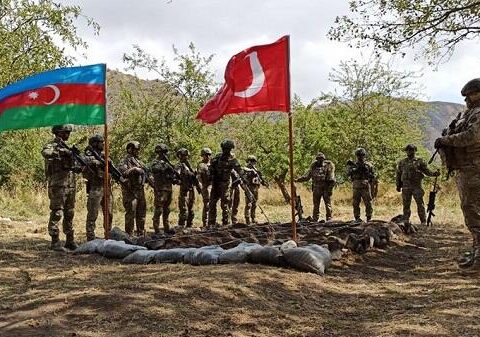 “Laçındakı təlimlər çox böyük hərbi və siyasi mesajdır” – GENERAL