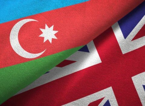 İlham Əliyev Böyük Britaniya ilə imzalanmış sazişi təsdiqlədi