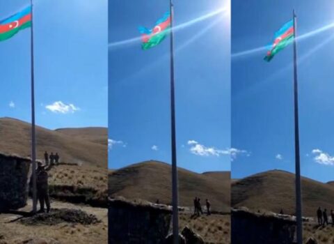 Göyçə mahalının Yuxarı Şorca kəndi istiqamətində bayrağımız yüksəldilib — VİDEO