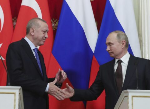 ƏRDOĞAN PUTİNLƏ NƏLƏRİ MÜZAKİRƏ EDƏCƏK? – “Görüş ərəfəsində Rusiya Türkiyəyə 3 dəfə barmaq silkələyib”