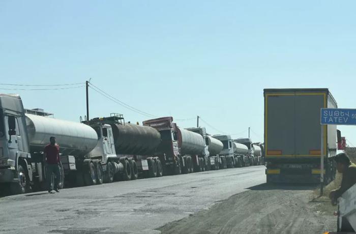Ermənistan Gorus-Qafan yolunu İran TIR-ları üçün BAĞLADI | KONKRET