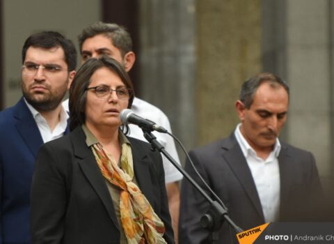 Tonoyandan ŞOK AÇIQLAMA: “Qorxuram ki, Ermənistanda oktyabrın 1-də çox ciddi proseslər baş versin”