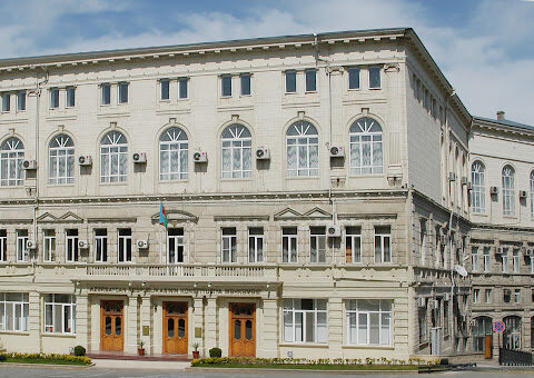 Konstitusiya Məhkəməsindən əmək müqaviləsi ilə bağlı yeni QƏRAR