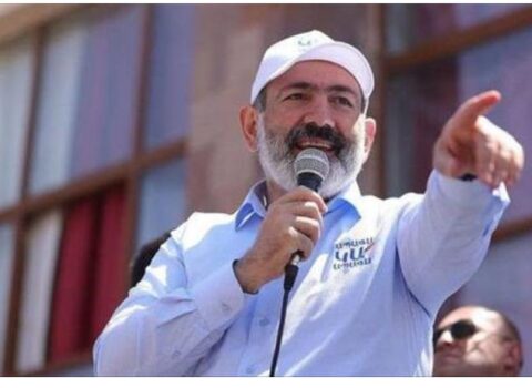 Paşinyan yenə aləmi qarışdırdı: “2 erməni dövləti yaşadıqca, qəhrəmanlarımız sağdır”
