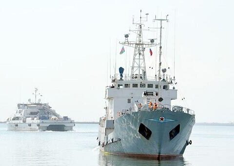 Bakı körpüləri yandırmamaq üçün qapıları Moskvanın üzünə açır, lakin…