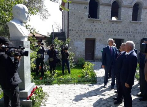 Azərbaycanın tanınmış mədəniyyət xadimləri Şuşada səfərdədirlər