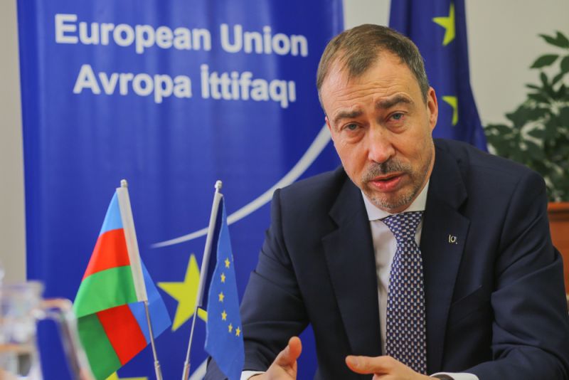 Toivo Klaar Azərbaycan və Ermənistan baş nazirlərinin müavinləri ilə müzakirələr apardı