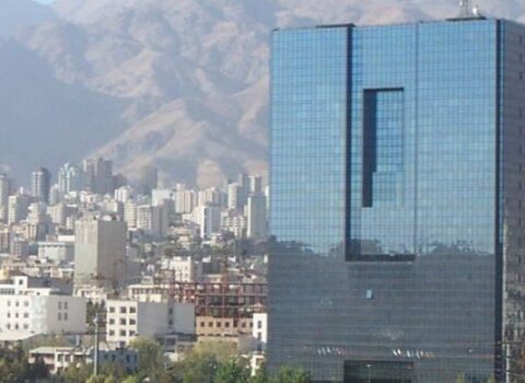 İran Mərkəzi Bankının sabiq sədri 10 il azadlıqdan məhrum edildi