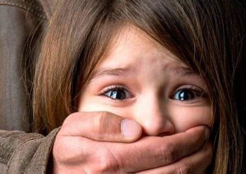 Valideynlərindən birini itirmiş azyaşlı uşaqlar necə himayə olunmalıdır? – TƏKLİF