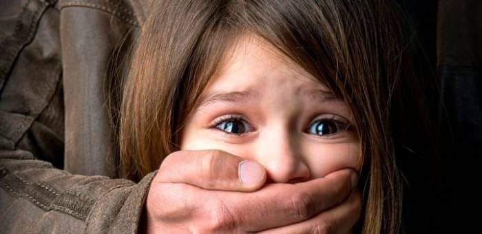 Valideynlərindən birini itirmiş azyaşlı uşaqlar necə himayə olunmalıdır? - TƏKLİF
