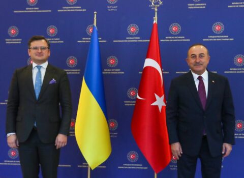 Çavuşoğlu Kuleba ilə Qara dənizdəki təhlükəsizliyi müzakirə etdi