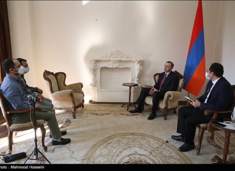 “Sərhədlərin dəyişdirilməsinə dair Bakı ilə heç bir danışıq aparmadıq və aparmayacağıq” – ƏTRAFLI