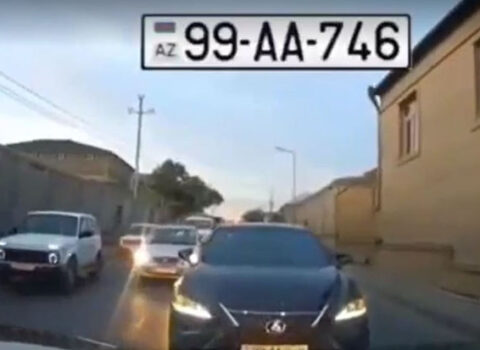 Binəqədidə “AA” serialı avtomobil qəza şəraiti yaratdı – VİDEO