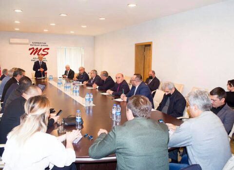 “Media və siyasi proseslərə baxış: peşə etikası və perspektiv vəzifələr” mövzusunda konfrans keçirilib