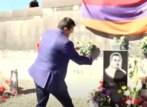Əsgər anaları Arayik Arutyunyana “satqın” deyib, etiraz etdilər – Xankəndidən REPORTAJ