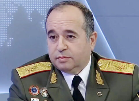 Arşak Karapetyan yenə Rusiyaya getdi