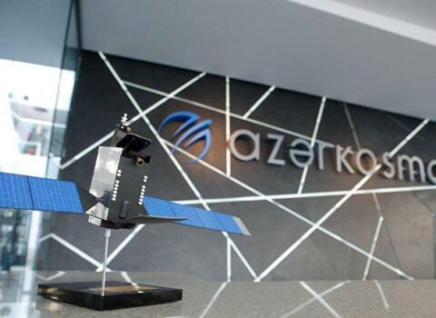“Azərkosmos” və “SpaceX” şirkəti arasında müqavilə imzalandı