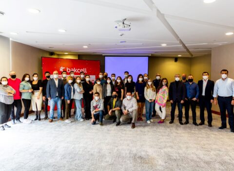 Bakcell jurnalistləri mobil telekommunikasiya sahəsinin son trend və yenilikləri ilə tanış edib – FOTOlAR – VİDEO