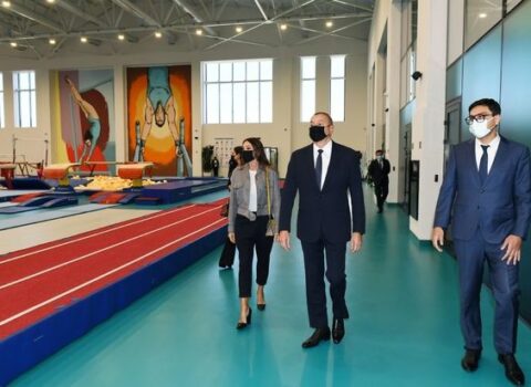 Prezidentlə ailəsi Milli Gimnastika Arenasının yeni binasında – YENİLƏNİB + FOTOLAR