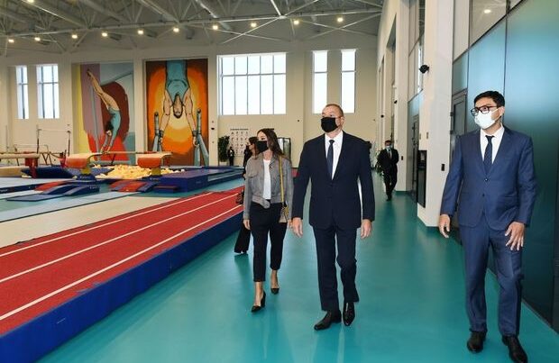 Prezidentlə ailəsi Milli Gimnastika Arenasının yeni binasında – YENİLƏNİB + FOTOLAR Prezidentlə ailəsi Milli Gimnastika Arenasının yeni binasında – YENİLƏNİB + FOTOLAR