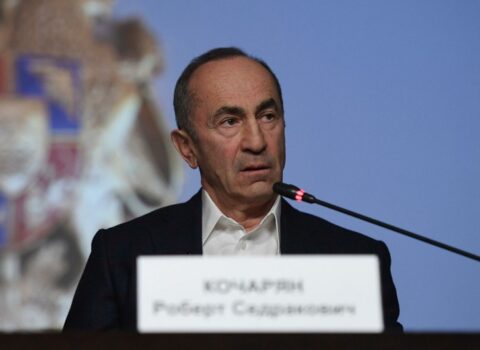 Ermənistanda korrupsiya əməlləri: Köçəryan ittiham edilir