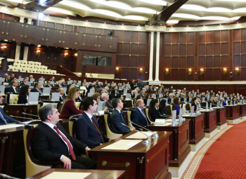 Milli Məclisin ən yaşlı deputatları – SİYAHI