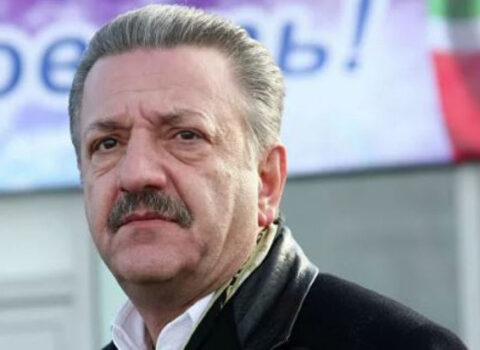 Telman İsmayılovun 100 hektar torpağını əlindən aldılar