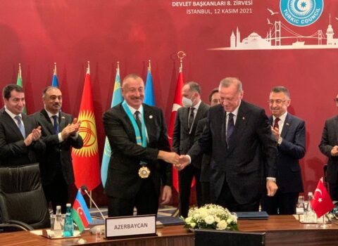 İlham Əliyevə Türk Dünyasının Ali nişanı VERİLDİ – YENİLƏNİB