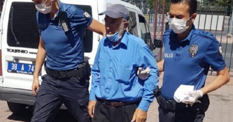 Oğul qatilindən dəhşətli etiraf – “Əgər öldürməsəydim, nəvələrimi, gəlinimi öldürəcəkdi” Oğul qatilindən dəhşətli etiraf – “Əgər öldürməsəydim, nəvələrimi, gəlinimi öldürəcəkdi”